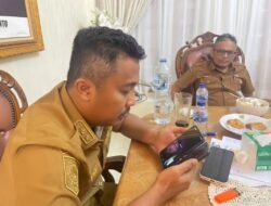 Wagub Vasko Koordinasikan Dukungan Penanganan Longsor Aro Suka dengan Pemkab Solok